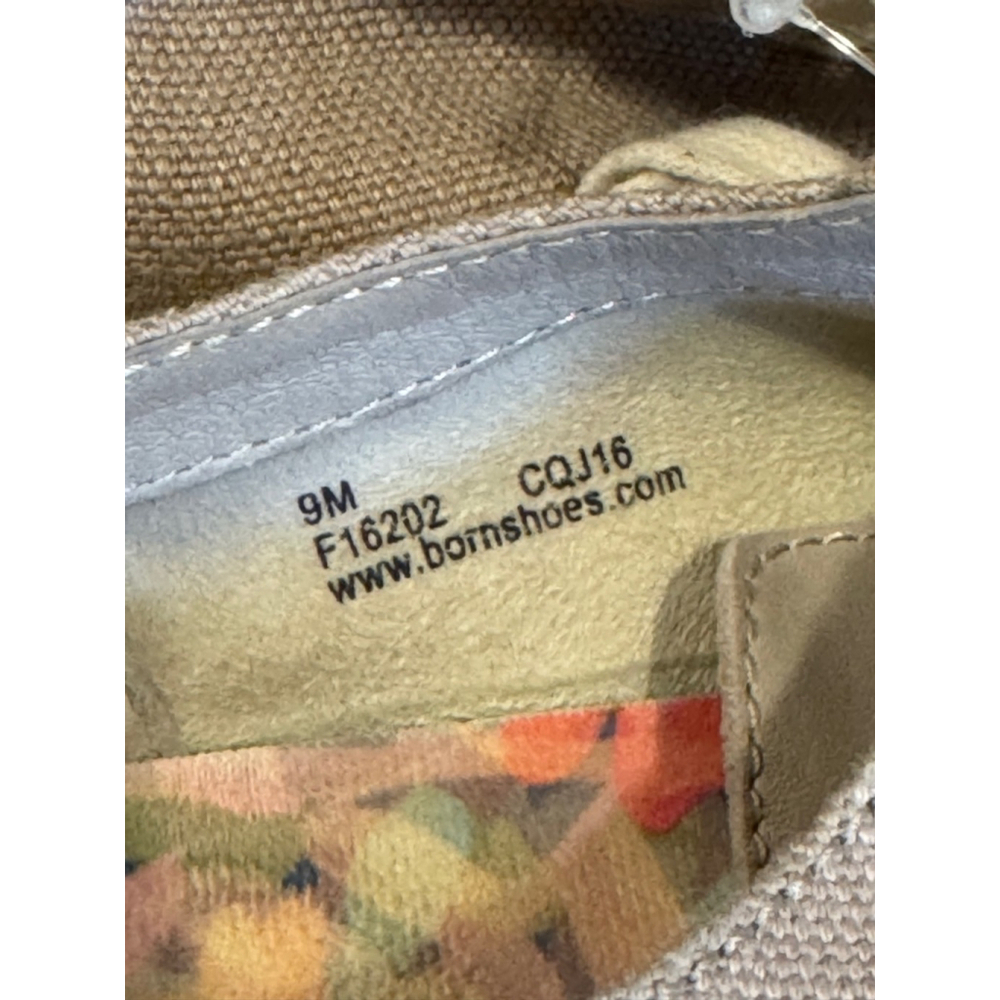 Born Women’s Natural Canvas/Leather Lace up Corfield Sneaker Size 9M - Picture 8 of 8